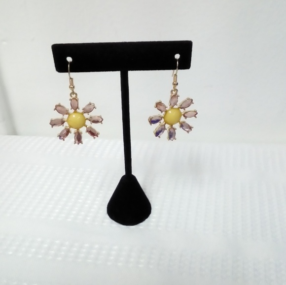 NWT Necklace Set - Picture 2 of 4